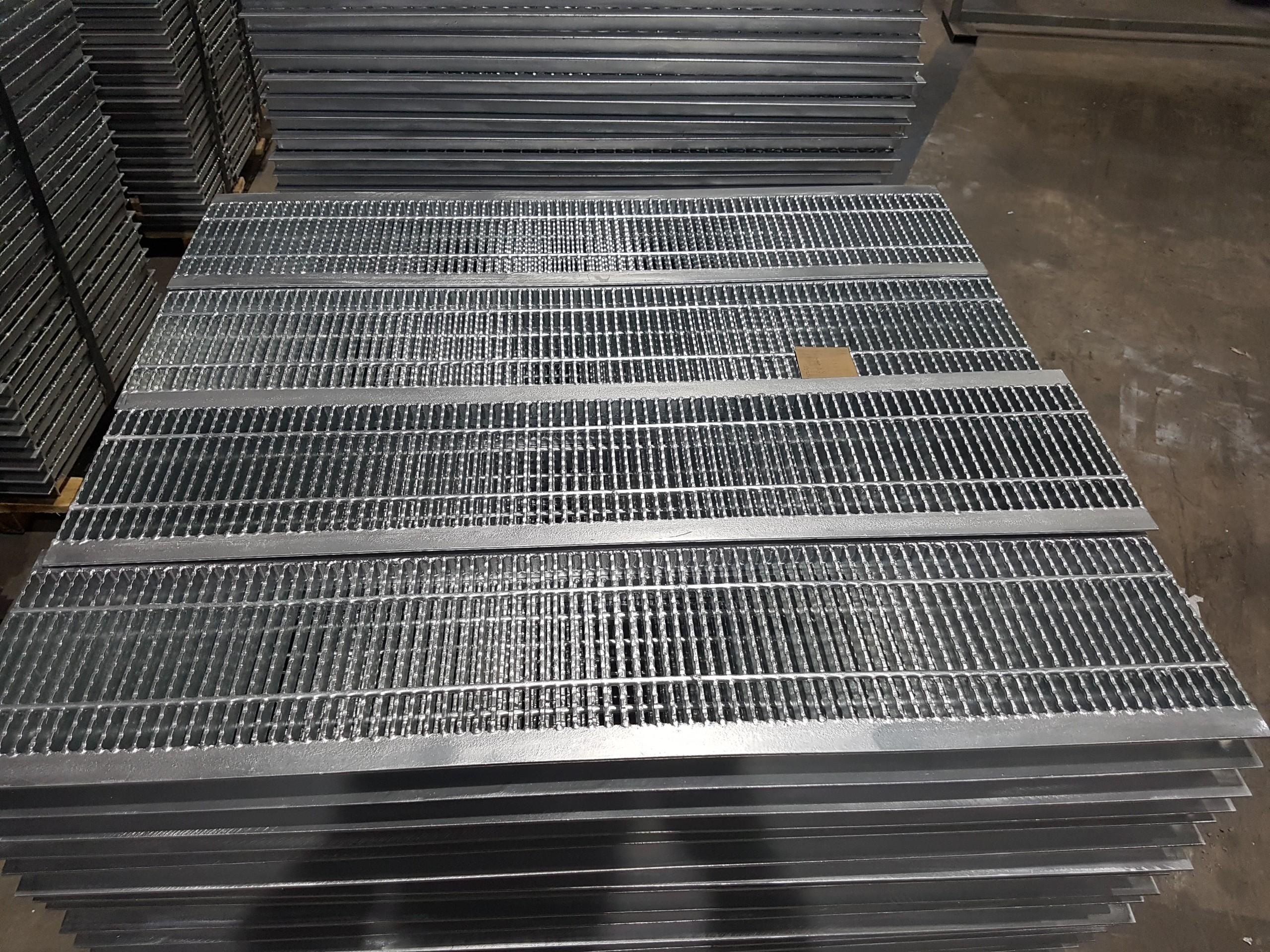 TẤM SÀN GRATING MẠ KẼM CHẤT LƯỢNG