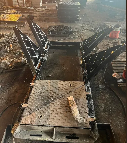 Nắp bể cáp 6 cánh