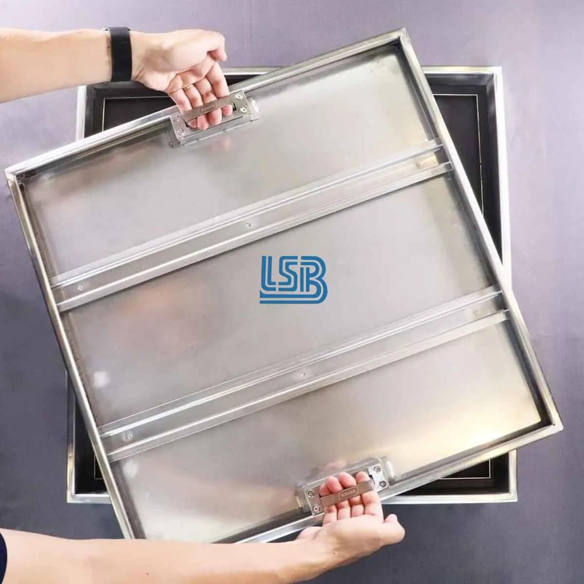 Cấu tạo liền khối vững chắc, đảm bảo độ bền bỉ 